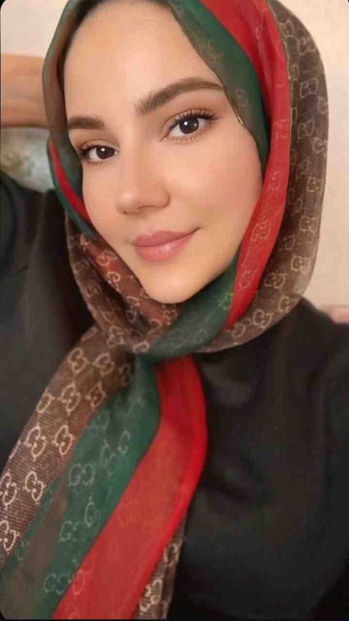 Tepebaşı Stil Sahibi Bayan Bayan Escort Amina