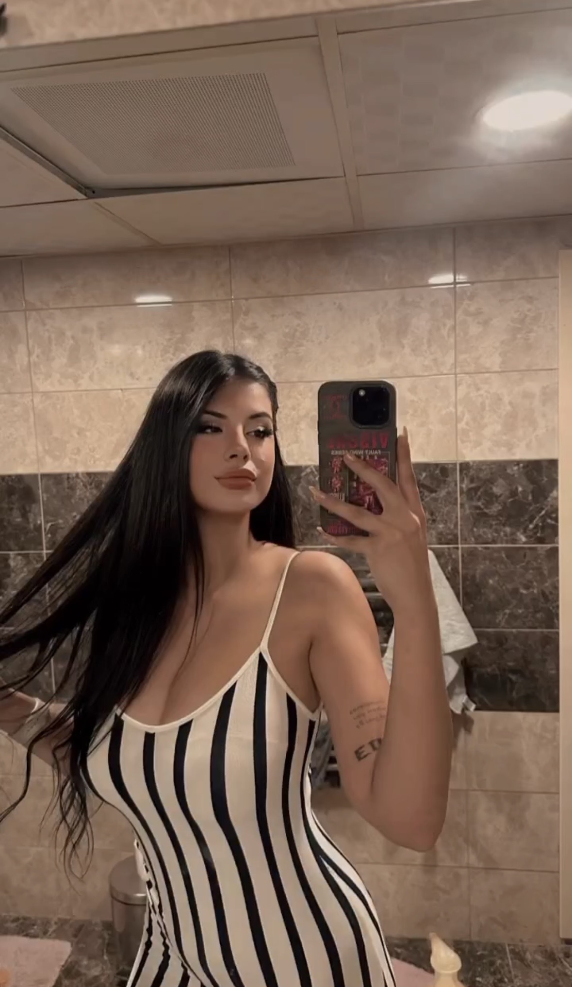 Aşağıkarakısık Garaj Bayan Escort Aybike