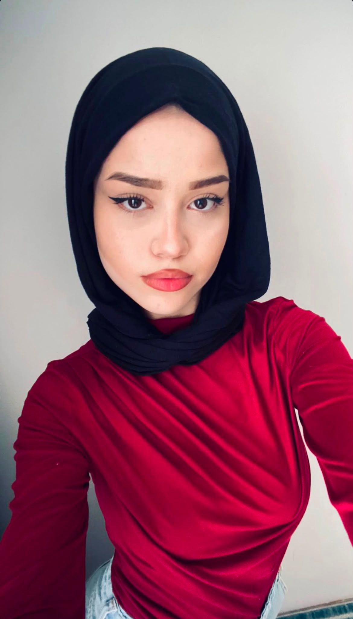 Büyükceceli Başarıya Yatırım Kadın Escort Bayan Nisa